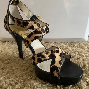 Michael Kors Shoes Heel Evie Platform